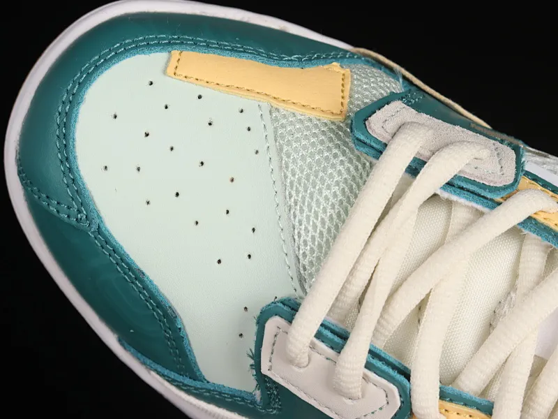 All categories Nk SB Dunk series Nk SB Dunk Low low-top skate shoes Nk Dunk Scrap stitching low-top skate shoes DH7450-100